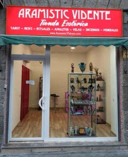 Logo de Aramistic Vidente Consultas Tarot