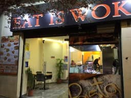 Logo de Restaurante Eat Is Wok