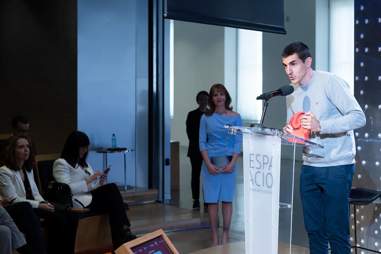 Charla de iSocialWeb en el Espacio Fundación Telefónica de Madrid